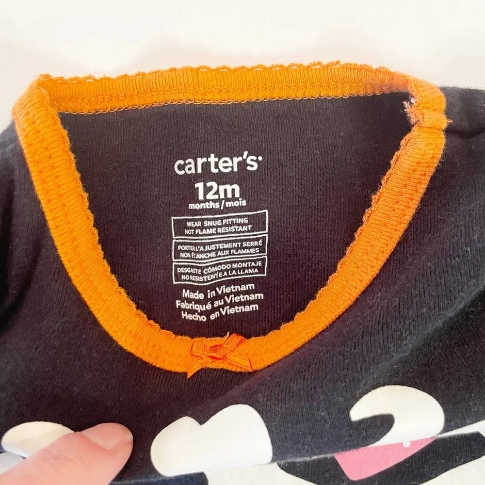 Carter’s 12m Skeleton Pajama Set
